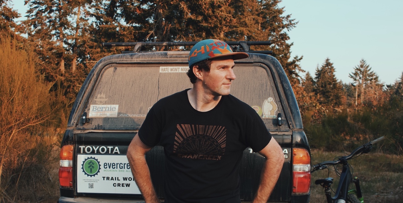 The Good Dirt: Digging through Depression, A Trail Builders Story of Finding Peace in the Woods