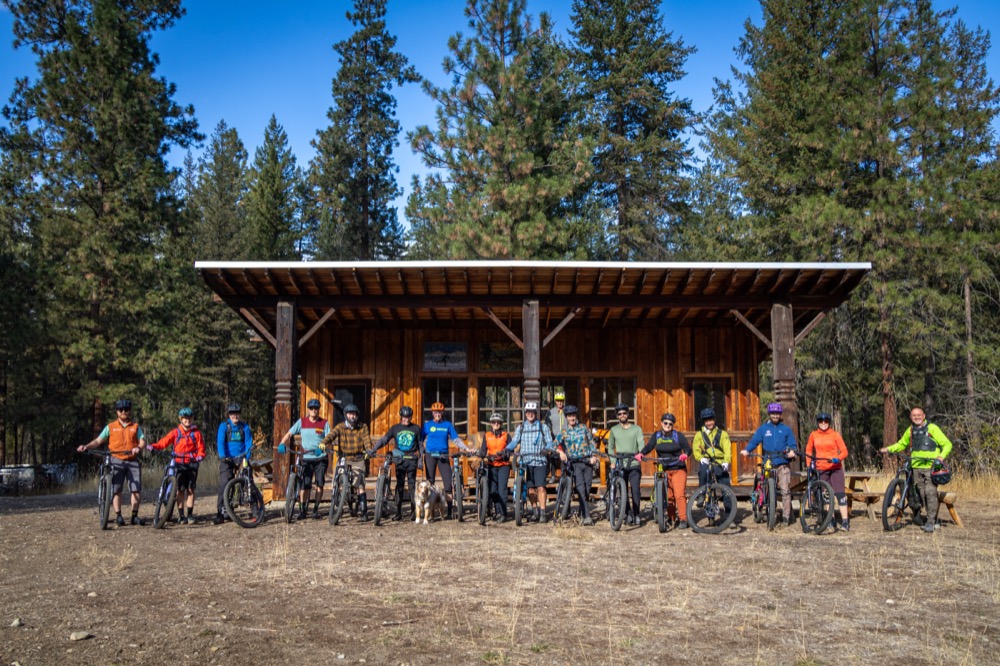 2025-10-23-vivika_sun-mtn_methow_2025-151-001.jpg