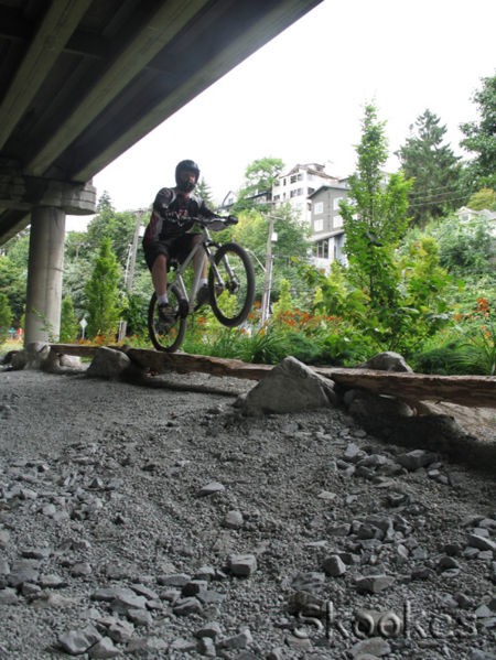 I 5 colonnade bike park outlet